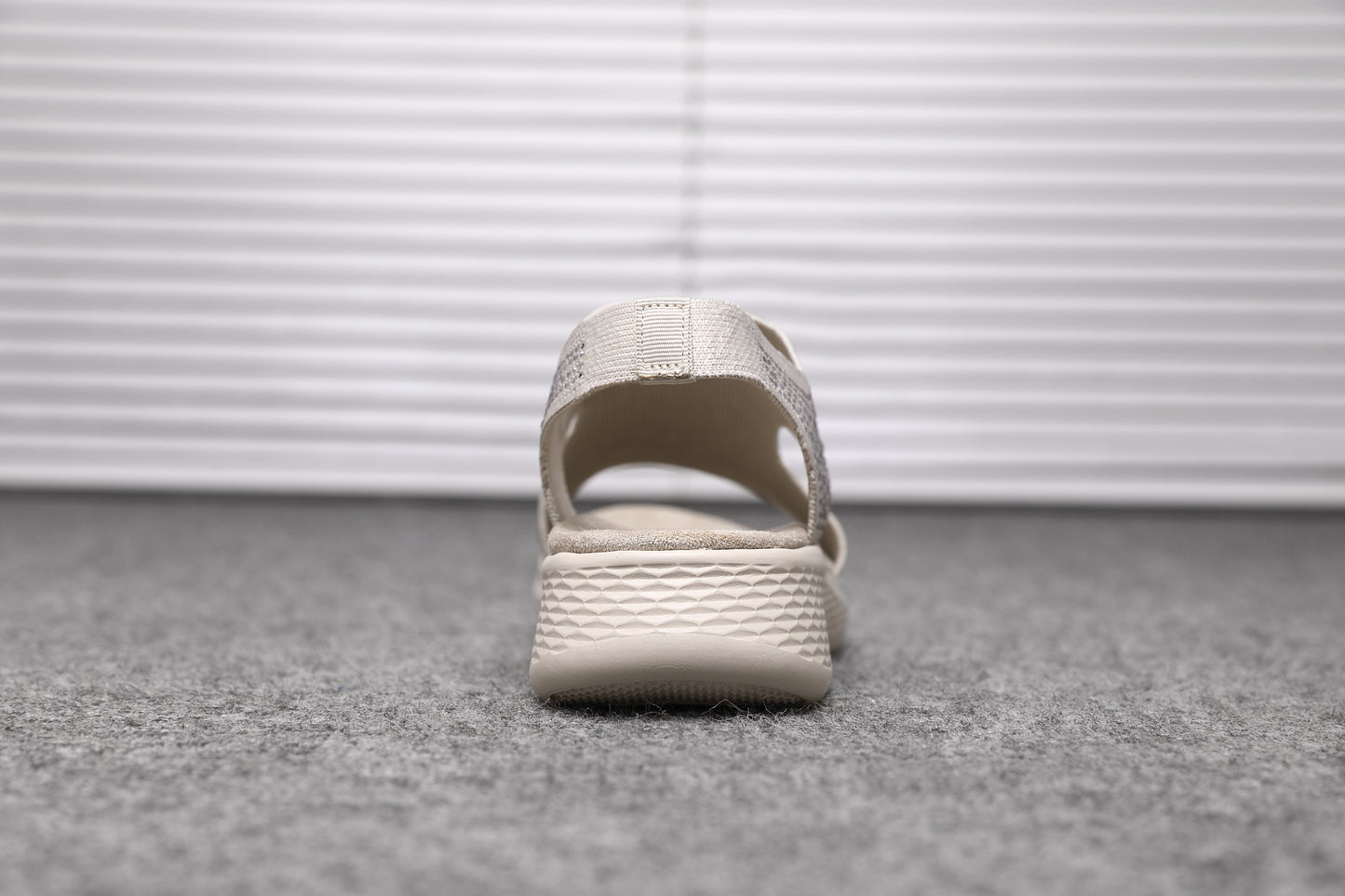 #BEIGE