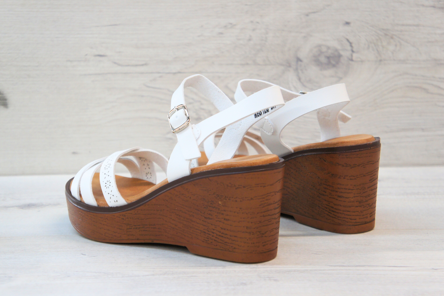 Women Platform Wood Effect Heels Cushioning A68128 White