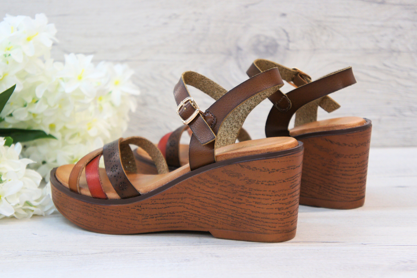 Women Platform Wood Effect Heels Cushioning A68128 COFFEE