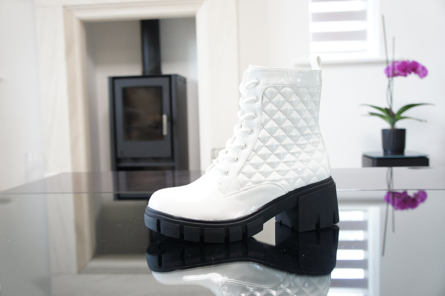 Women Boots Patent Zip Chunky WHITE A9015