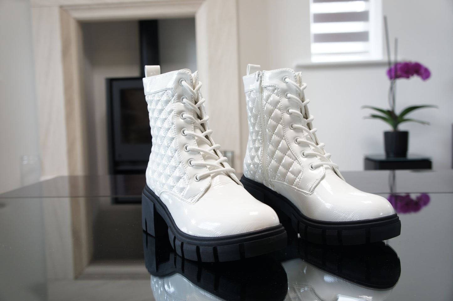 Women Boots Patent Zip Chunky WHITE A9015