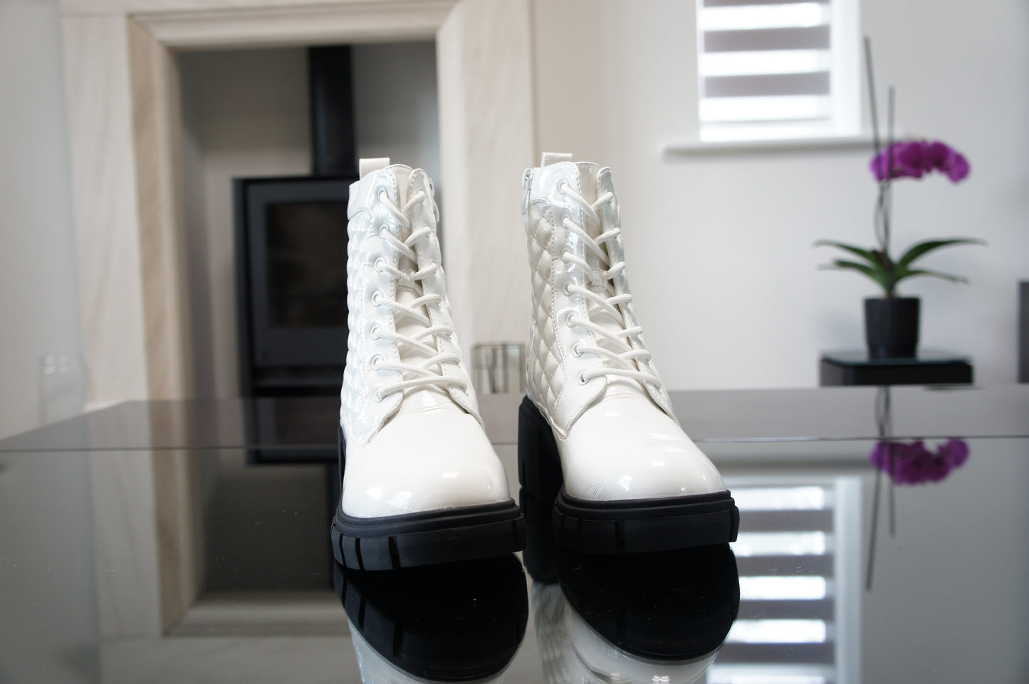 Women Boots Patent Zip Chunky WHITE A9015