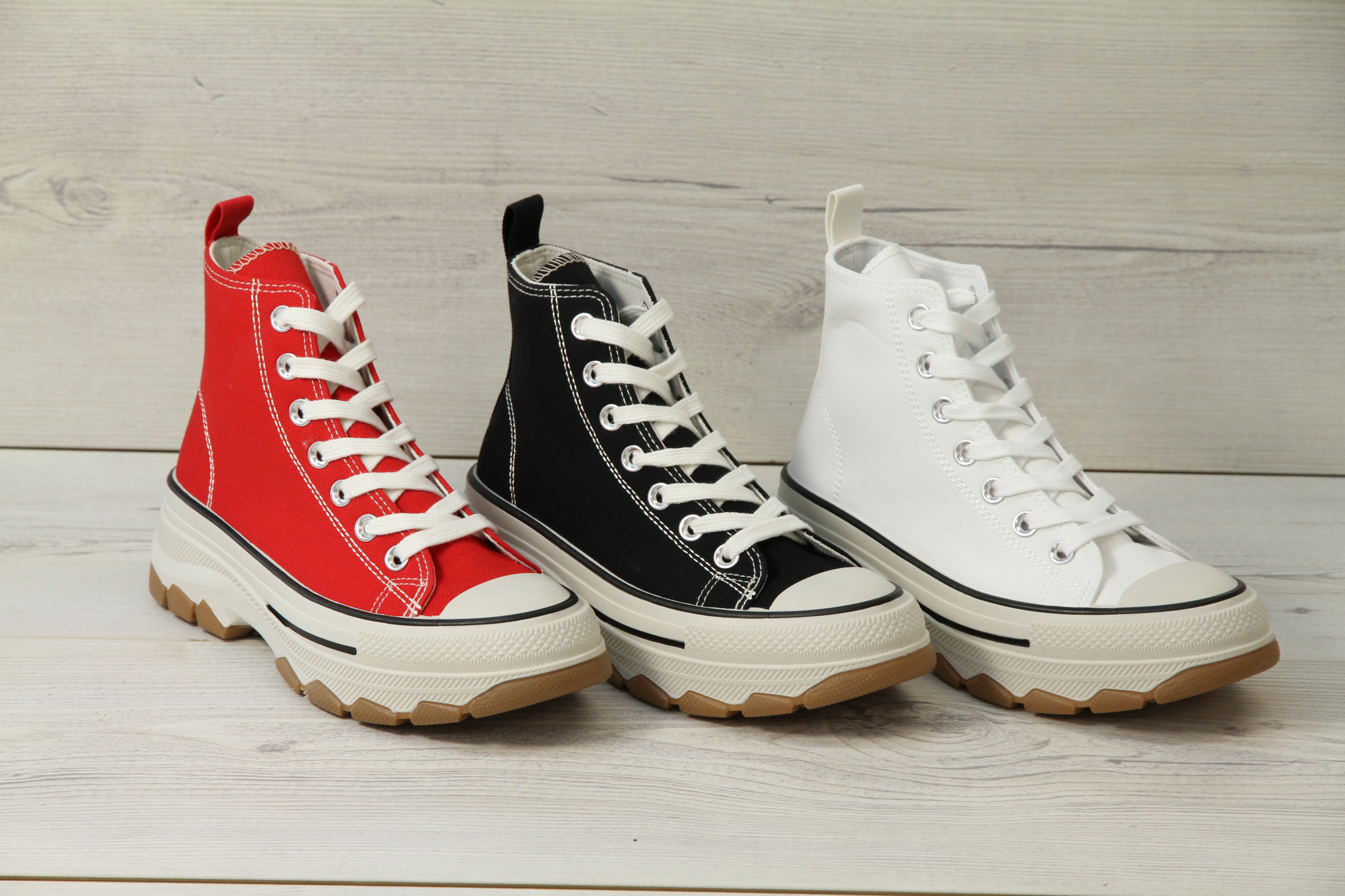 Red and white womens sales sneakers