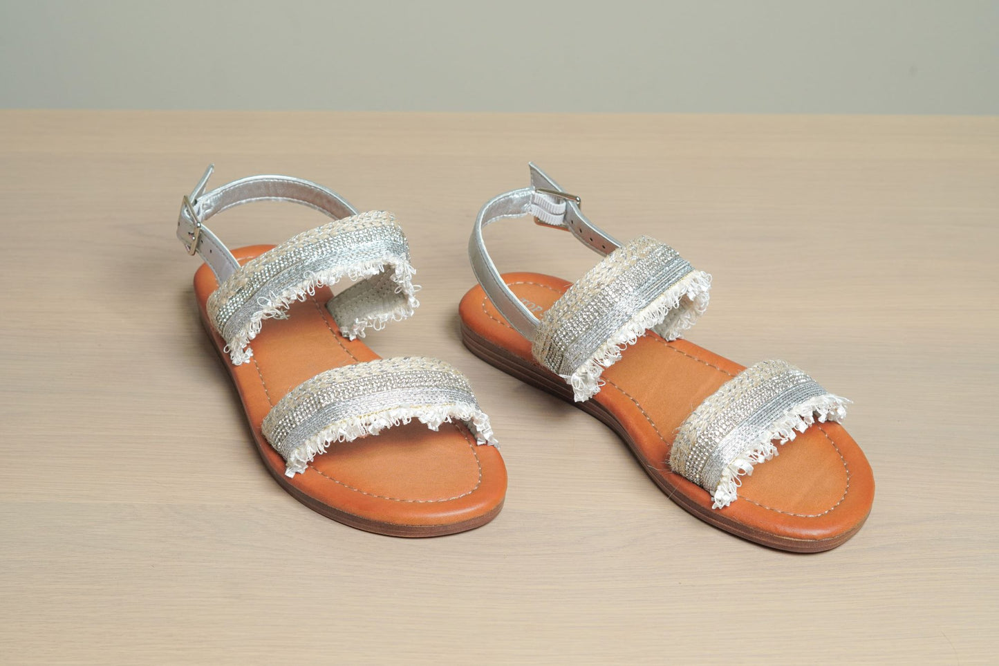 Women Summer Sparkle Sandals with Flat Slingback, Casual Open Toe Rhinestone Embellishments Crystal Shoes A150-25 SILVER