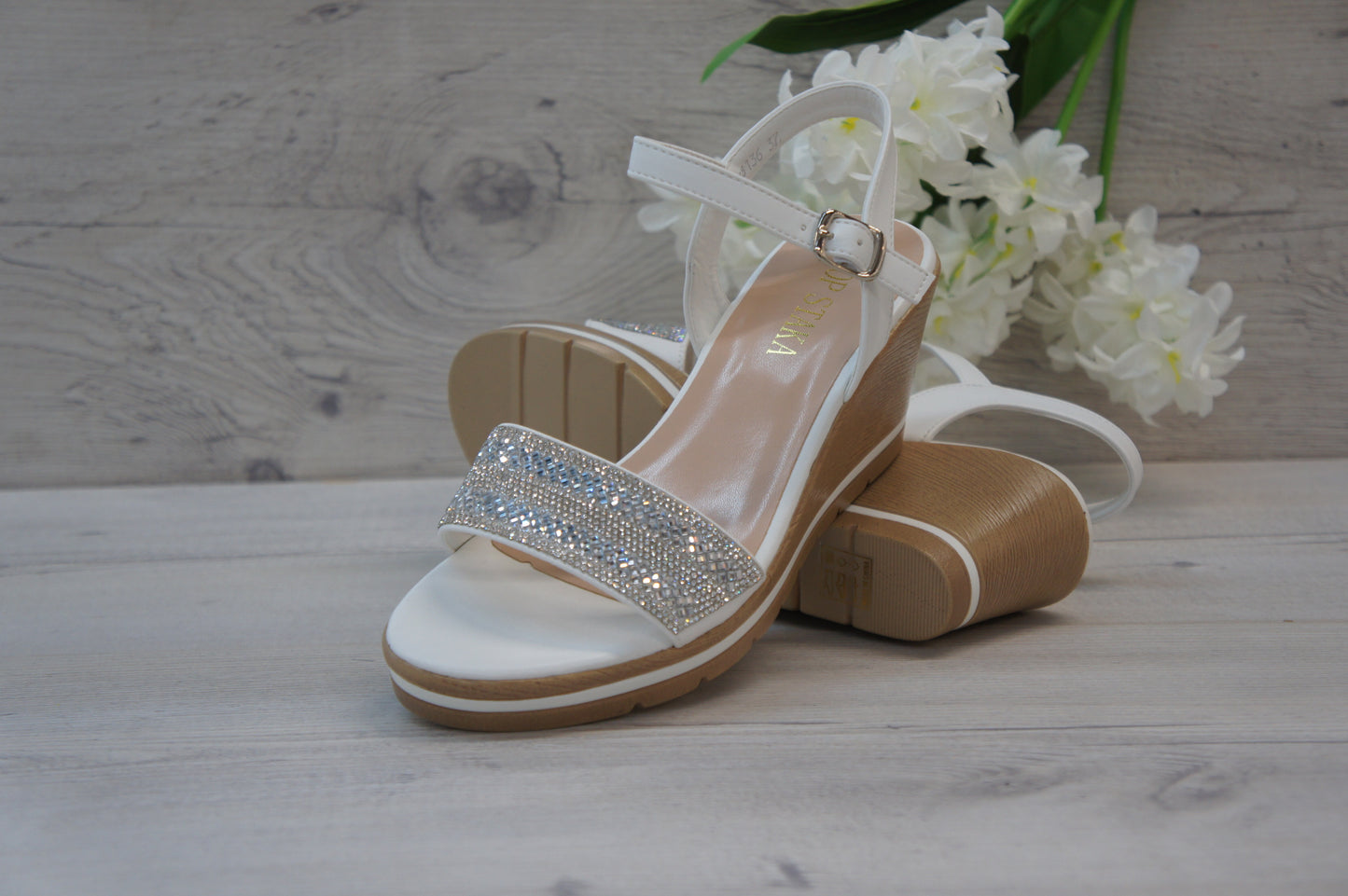 Women Platform Sandals with Sparkling Diamante White A68136