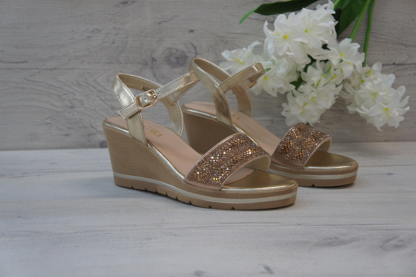 Women Platform Sandals with Sparkling Diamante Gold A68136