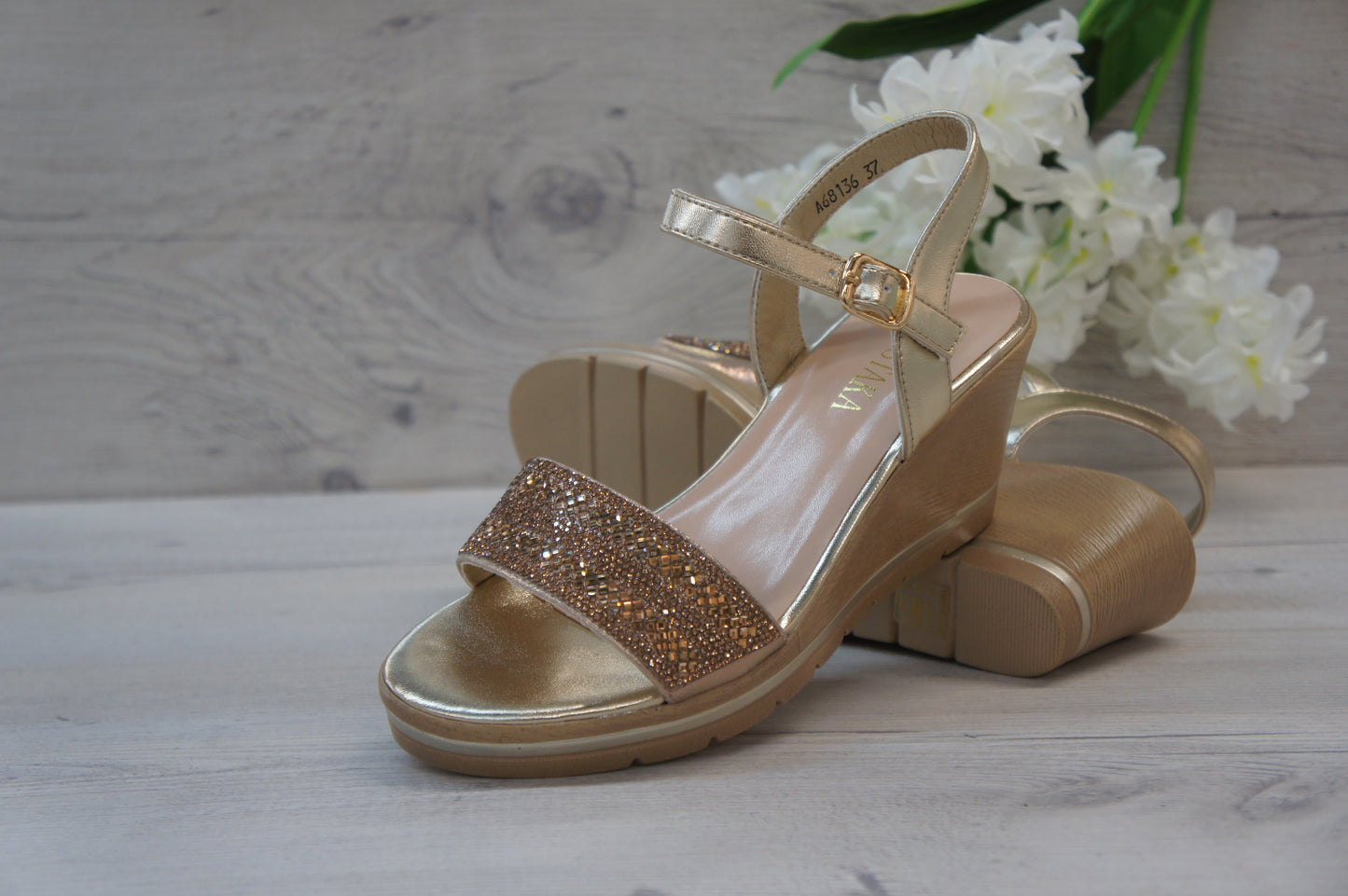 Women Platform Sandals with Sparkling Diamante Gold A68136