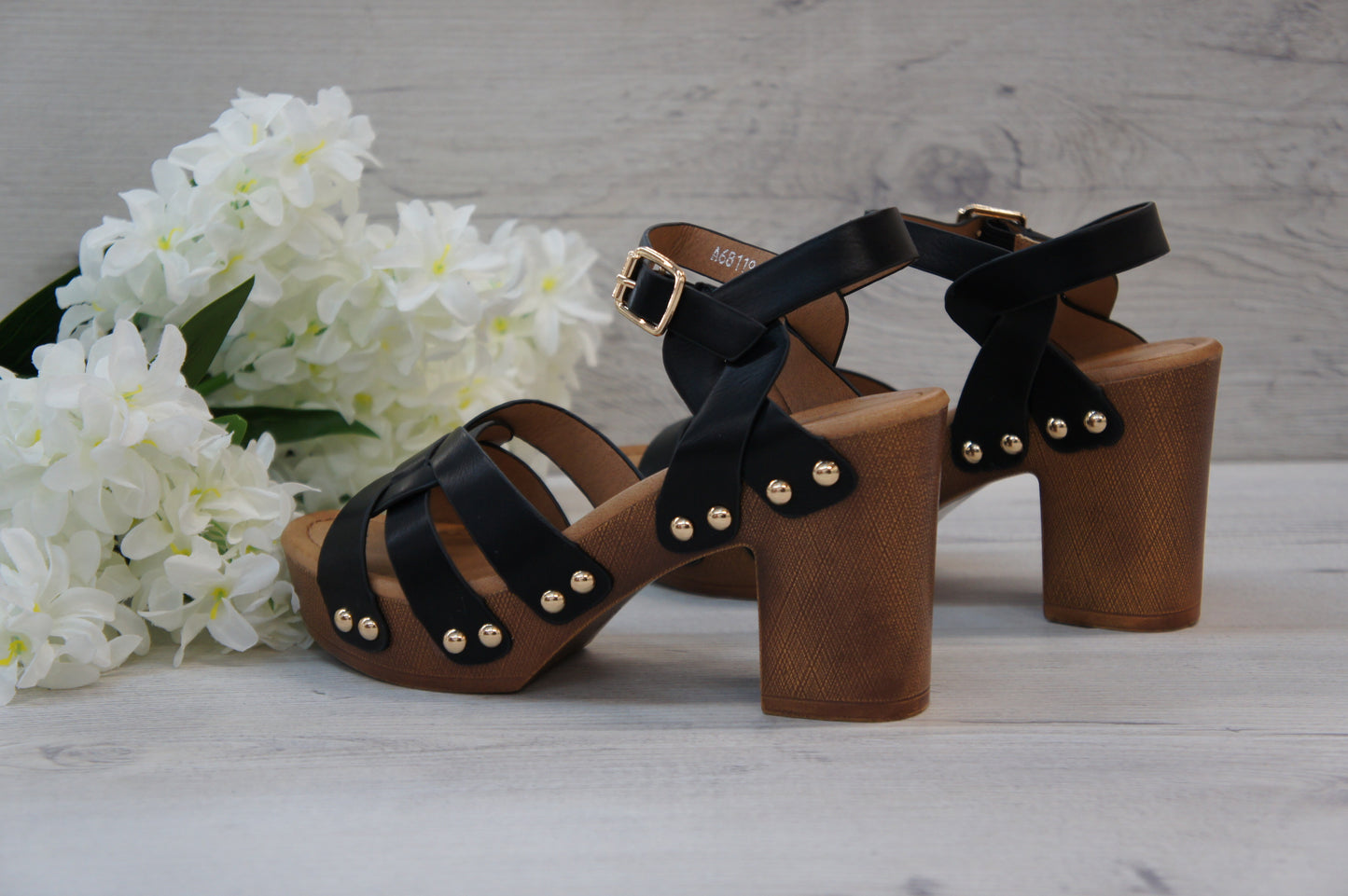 Women Platform Wood Effect Heels Black A68119